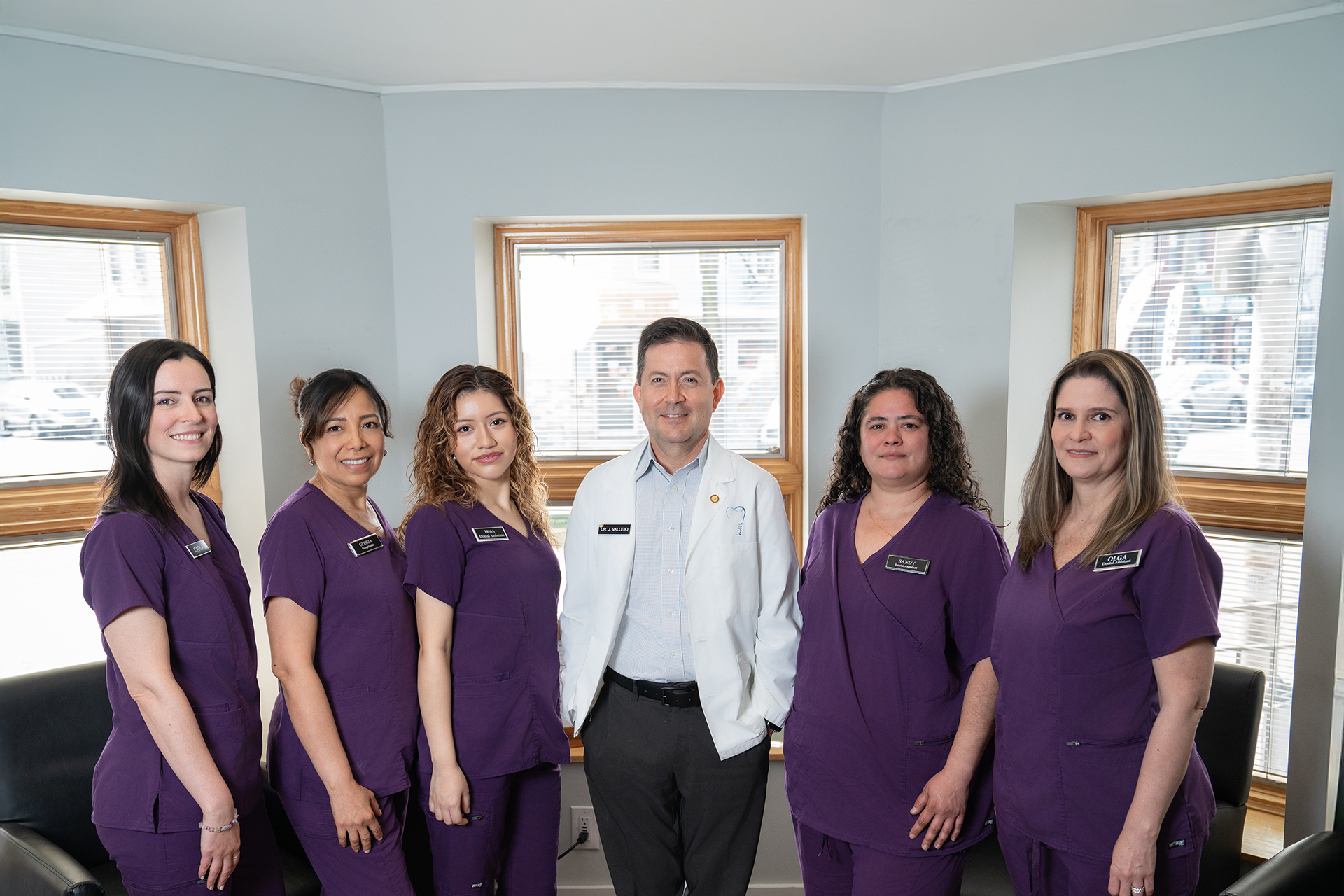JEV DMD and Associates | Dentures, Same Day Crowns and Extractions